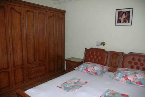 Hostal Apartmani Fu?a Rab