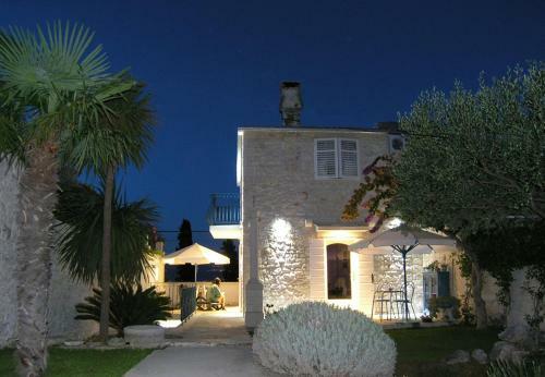 Apartamentos House Carmen