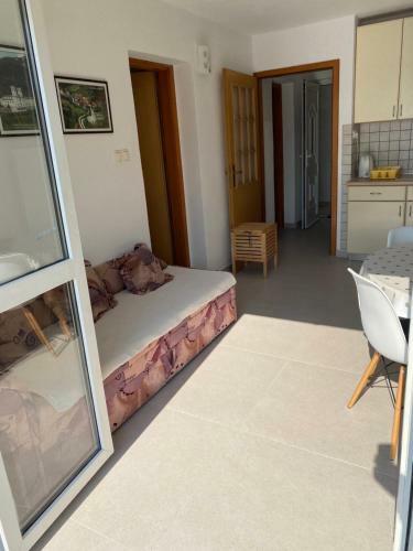 Apartmani Spaji? Duboka