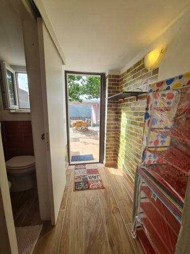 Hostal Loft Da Maria, Scavata Nella Pietra, Stanza Con Bagno Interno E Box Doccia Esterna