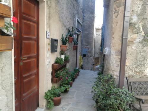 Hostal Loft Da Maria, Scavata Nella Pietra, Stanza Con Bagno Interno E Box Doccia Esterna