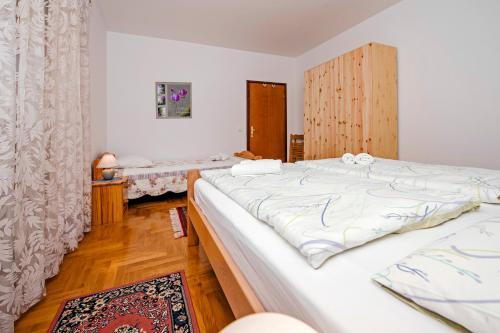 Apartments Ana