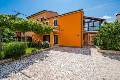 Apartments Ana