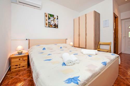 Apartments Ana