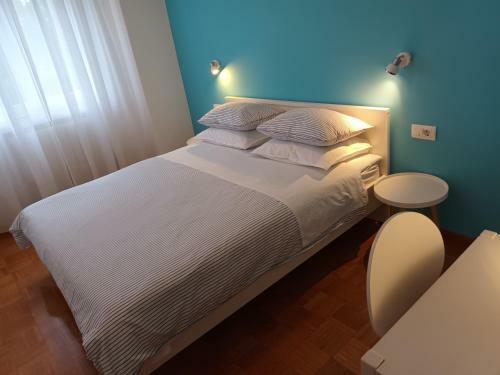 Apartments Leo