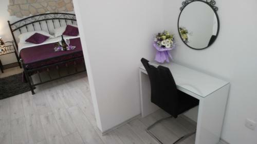 Kuzma Rooms And Apartments