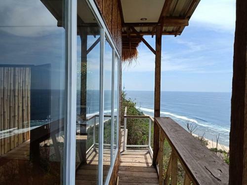 Lodge Nunggalan Hut
