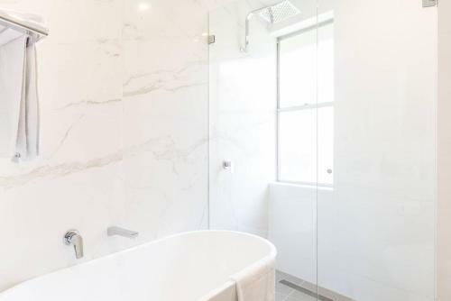 Apartamento Balmoral Beach Front - 2 Beds W Parking