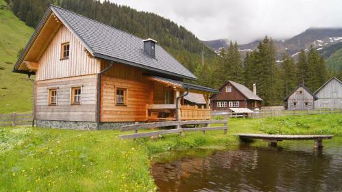 Alpine Chalet - H�ttfeldalm - Almh�tte - Panoramablick