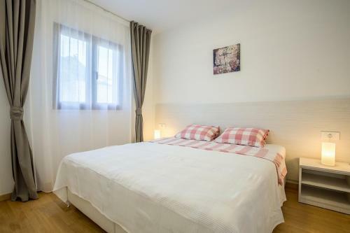 Apartments Jelena