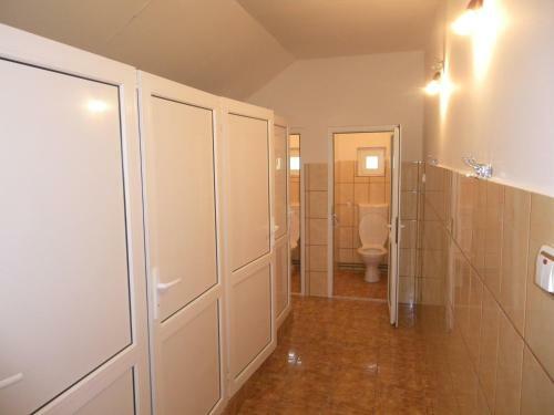 Hostal Pensiunea Katalin Vend�gh�z