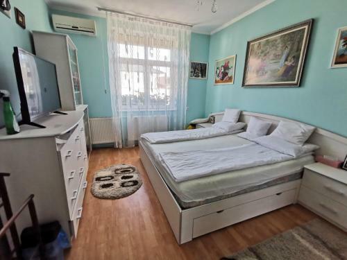 Hostal Vila Angela Felix