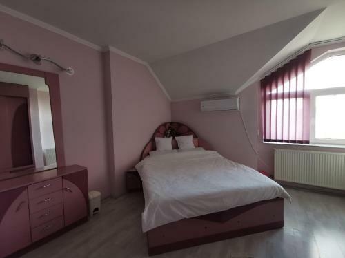 Hostal Vila Angela Felix