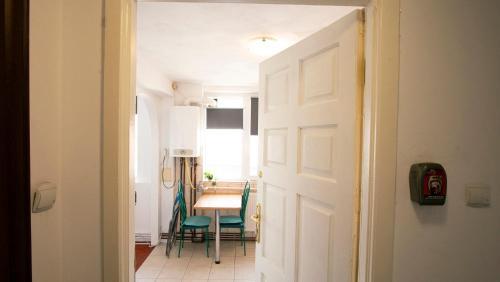 Central Apartment