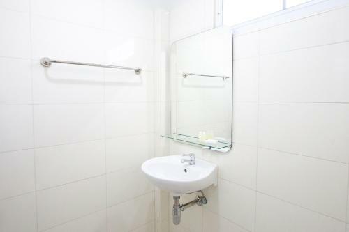 Hostal S-house Hotel Surin