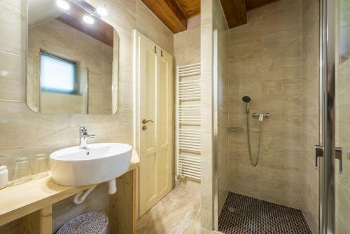 Hostal Vina?stv� Vr�til - Penzion