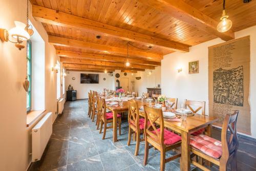 Hostal Vina?stv� Vr�til - Penzion