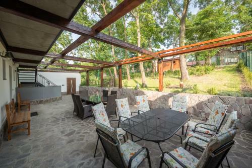 Hostal Vina?stv� Vr�til - Penzion