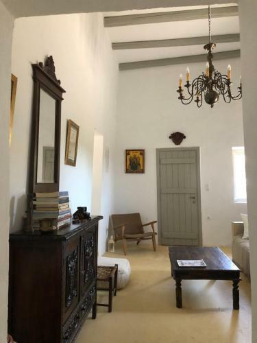 Kotrozena Home