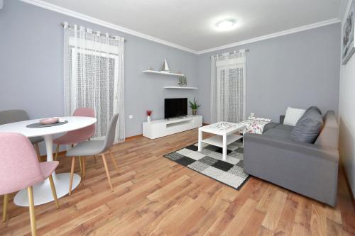 Apartments Niki?