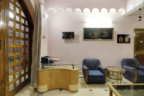 Hotel Oyo 45323 Pogl Brahmaputra Guest House