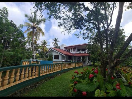 Hostal Room In Bb - The Green Villa Tea Plantations