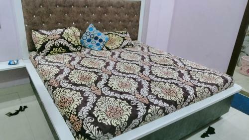 Hostal Oyo82982 Guru Kirpa Guest House