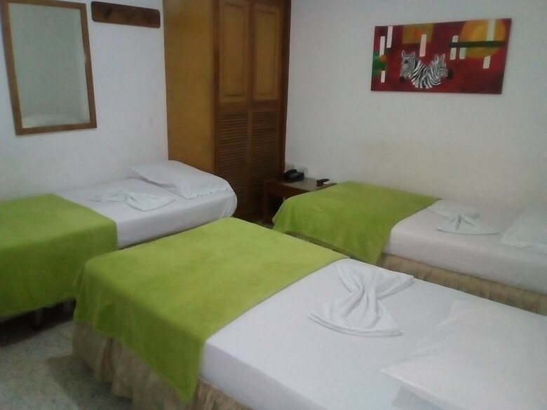 Hotel Sevilla Plaza
