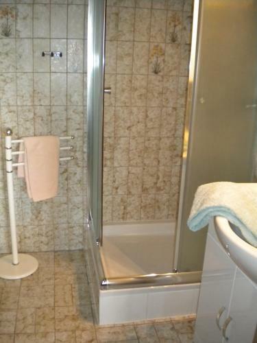 Apartamento G�stezimmer Weiss