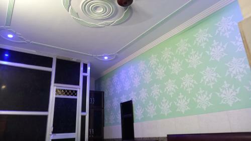 Hotel Shri Hari Lodge