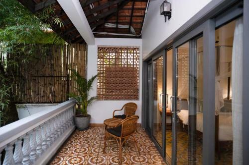 Hotel Jungle Addition