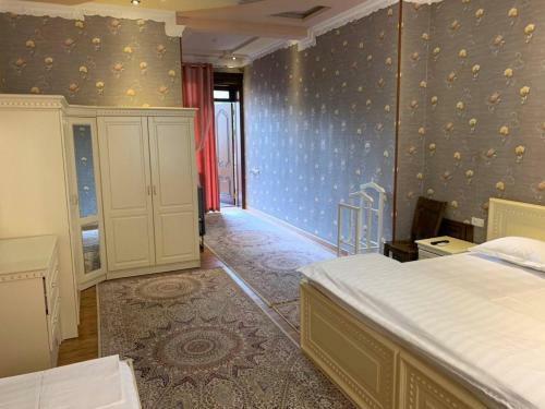 Hostal Hotel Eleon