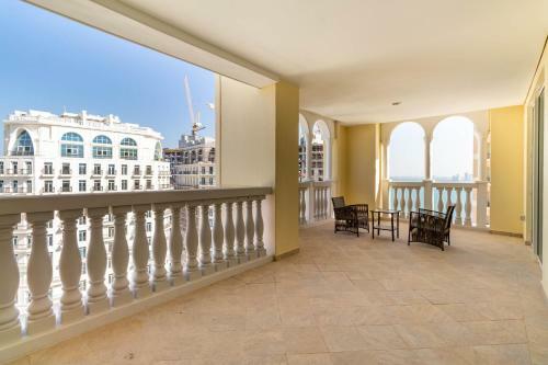 Lovely Apartment In Luxury Tower With Pool & Gym