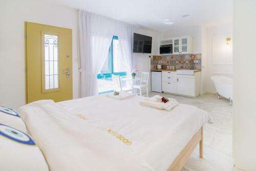 Hostal Olala Dead Sea Suites