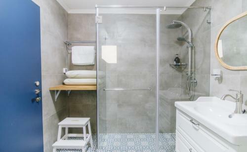 Hostal Olala Dead Sea Suites