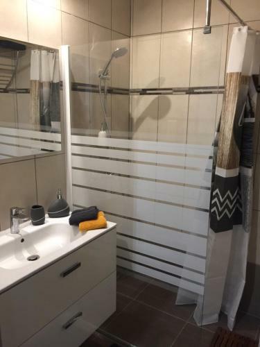 Apartamento Beau Studio Pr�s De La Baie