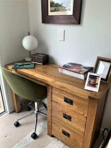 Bed & Breakfast Bayviewtreehousesuite