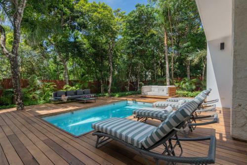 Villa Las Olas With Security, Rooftop, Pools, Golf In Gran Bahia Principe