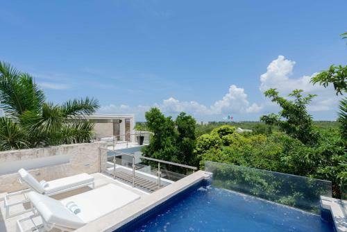Villa Las Olas With Security, Rooftop, Pools, Golf In Gran Bahia Principe