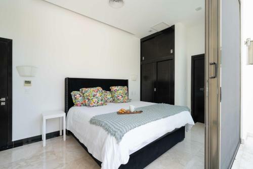 Villa Las Olas With Security, Rooftop, Pools, Golf In Gran Bahia Principe