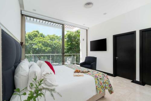 Villa Las Olas With Security, Rooftop, Pools, Golf In Gran Bahia Principe