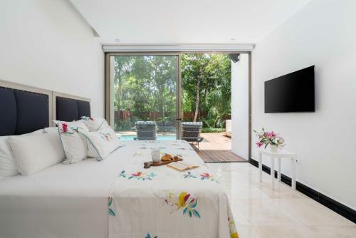 Villa Las Olas With Security, Rooftop, Pools, Golf In Gran Bahia Principe