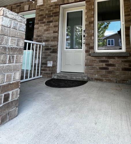 Cozy Townhouse South End Barrie