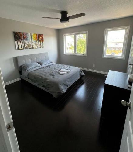 Cozy Townhouse South End Barrie