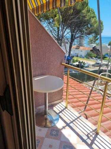 Hostal Horizon Rooms Dhermi