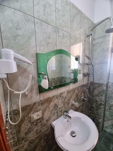 Hostal Horizon Rooms Dhermi