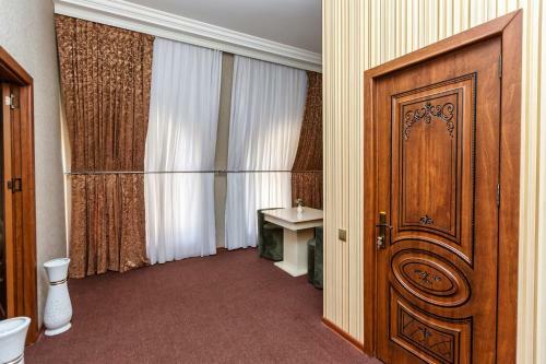Baku Istanbul Gold Hotel