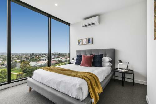 Boutique North-facing Apartment With Serious Views