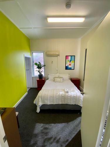 Hostal Jes Short Stay