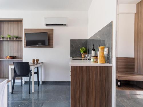Superior One-bedroom Apartment With Balcony
